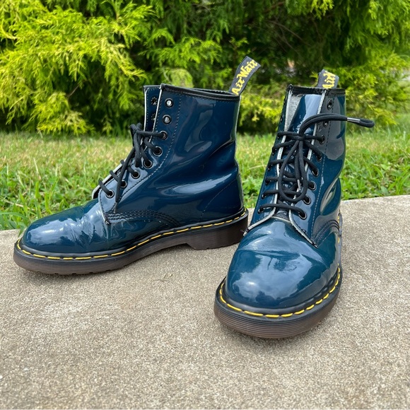 Dr. Martens Blue Patten Leather Lace Up Boots, Women’s size 9 - Picture 6 of 10